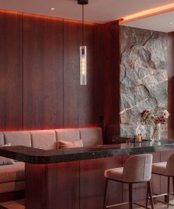 Visilica Jozi iznad stola u ugostiteljkom objektu - SVOD rasvjeta Podgorica