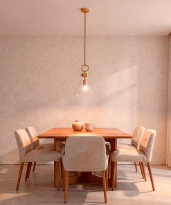 Visilica emerson u mesing zavrsnoj obradi sa providnim staklom u enterijeru trpezarije iznad stola