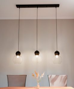 Visilica Nanali u enterijeru iznad trepezarijskog stola -SVOD rasvjeta