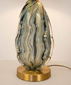 Detalj ručno oblikovanog stakla Vitruvia lampe