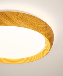Detalj plafonjerke Mind sa dekorativnom završnom obradom u imitaciji hrasta