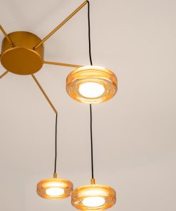 Detalj staklenog LED elementa lustera Pavot Gold