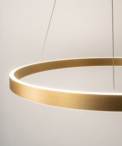 Detalj aluminijumskog prstena visilice Orakul